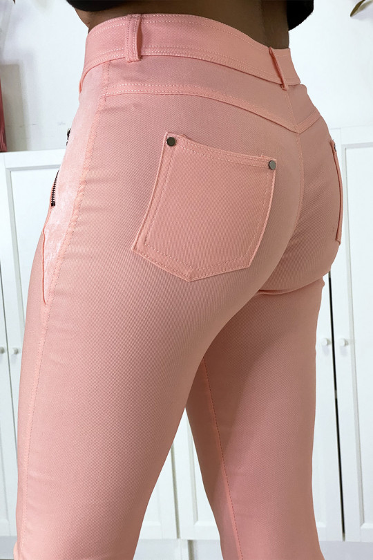 Pantalon slim rose en strech avec zip et suédine - 7