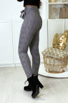 Gray check slim pants fleece inside with pockets and belt