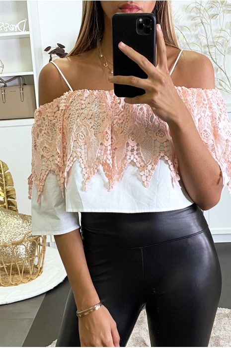 Roze top met boothals met gehaakte voering en los materiaal met overhemdeffect. - 2