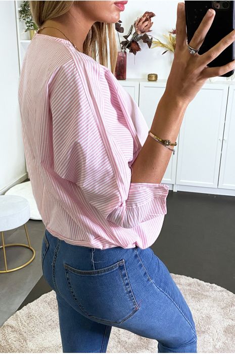 Blouse rose à rayure à élastique réglable à la taille. - 3