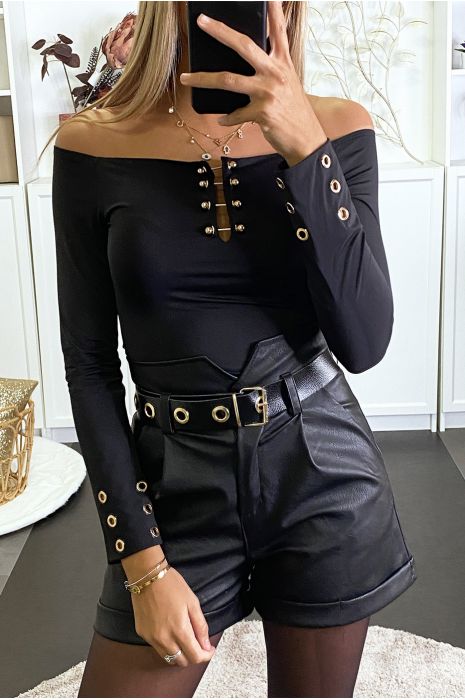 Top noir col bardot à bijoux fantaisies et détails aux manches. - 3