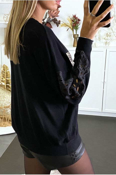 Pull noir à manches en crochet et motif hibou doré - 4