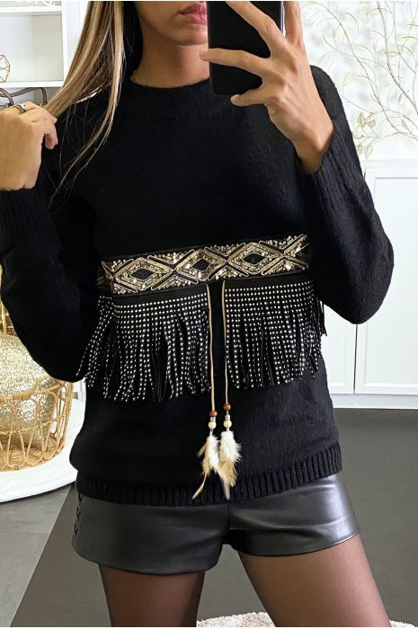 Pull noir très doux à à frange et plume style indien. - 2