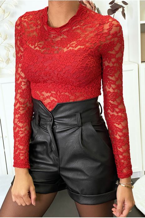Haut rouge en dentelle doublé à la poitrine - 2