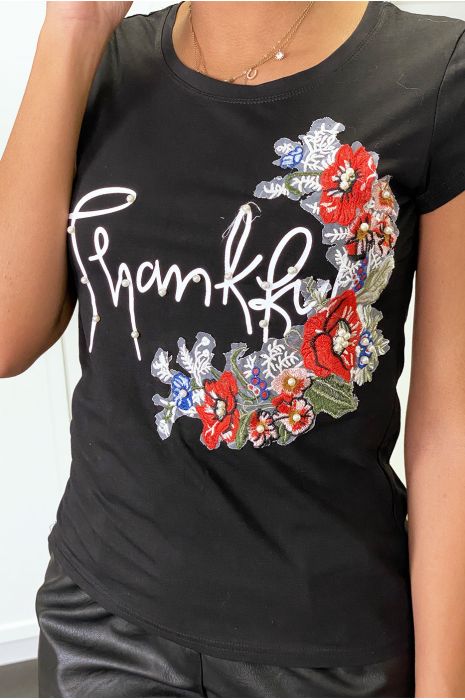 Black t-shirt with writing and embroidery on the front - 3