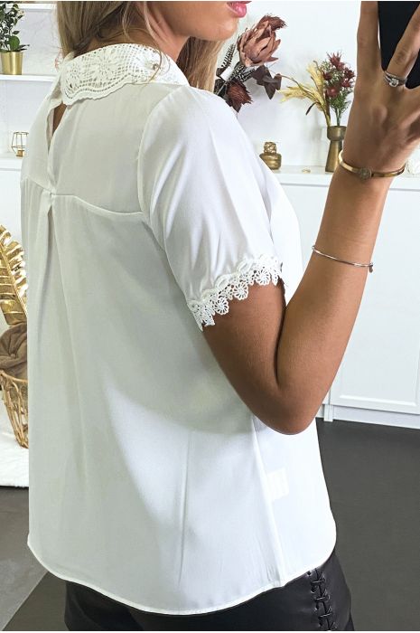 Chemisier blanc en voilage  à col claudine à perles et strass - 4