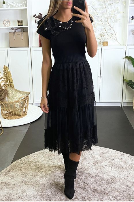 Jupe noir doublé en tulle avec de la dentelle - 1