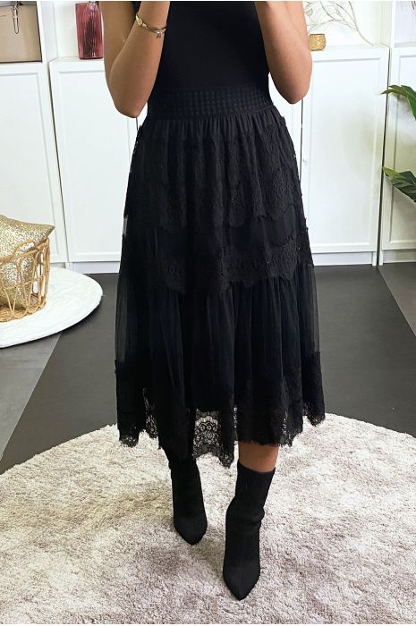 Jupe noir doublé en tulle avec de la dentelle - 3