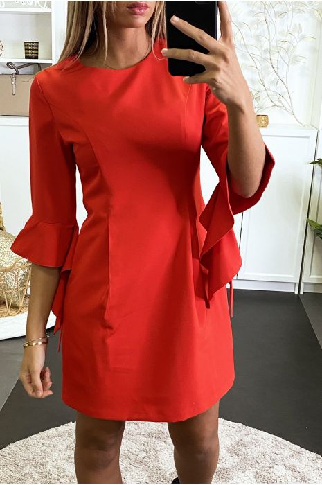 Robe rouge avec volant aux manches - 3