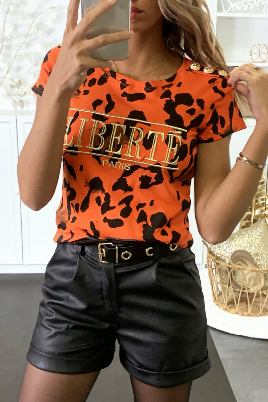 T-shirt motif léopard orange avec écriture LIBERTE brodé en doré
