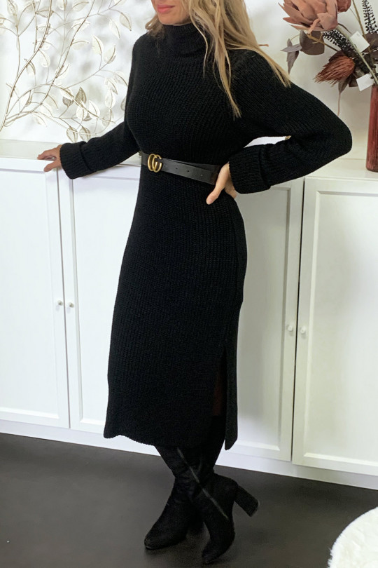 Longue robe pull noir bien épais avec fente vendu sans la ceinture - 6