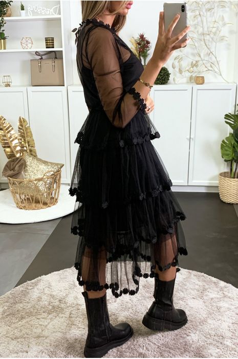 Longue robe en tulle noir brodé avec une robe à l'intérieure - 4
