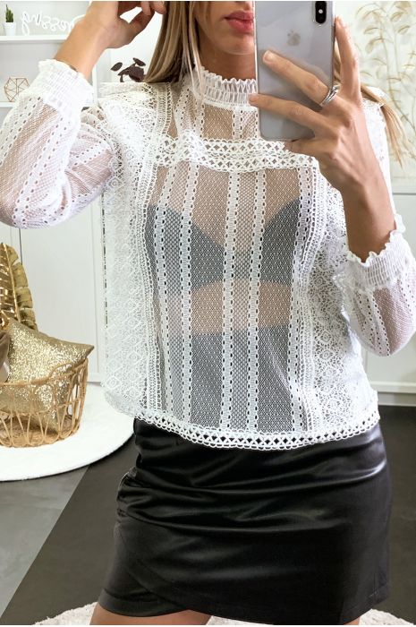 Blouse en dentelle blanche avec bandes en dentelle brodé - 3