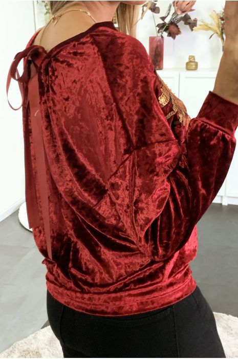 Burgundy velvet sweatshirt with sequin and pearl design - 4