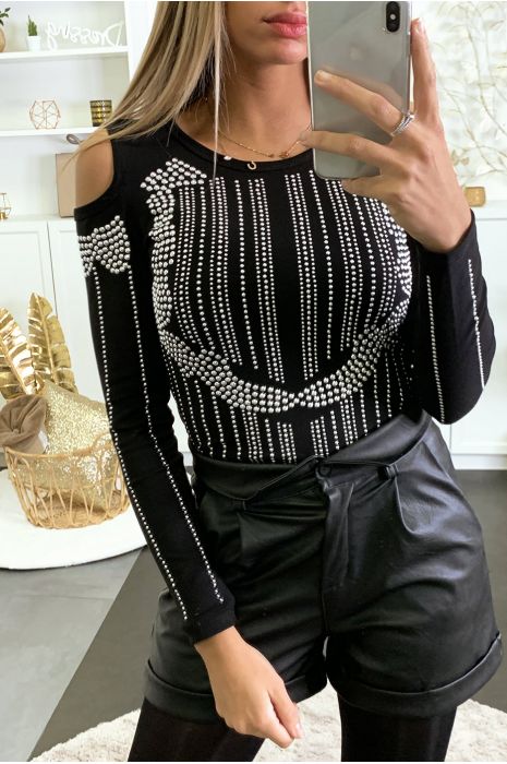 Haut noir épaules dénudé ornée de strass argenté à l'avant - 1
