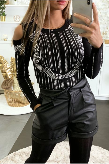 Haut noir épaules dénudé ornée de strass argenté à l'avant - 2