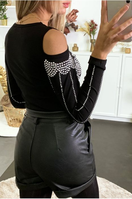 Haut noir épaules dénudé ornée de strass argenté à l'avant - 4