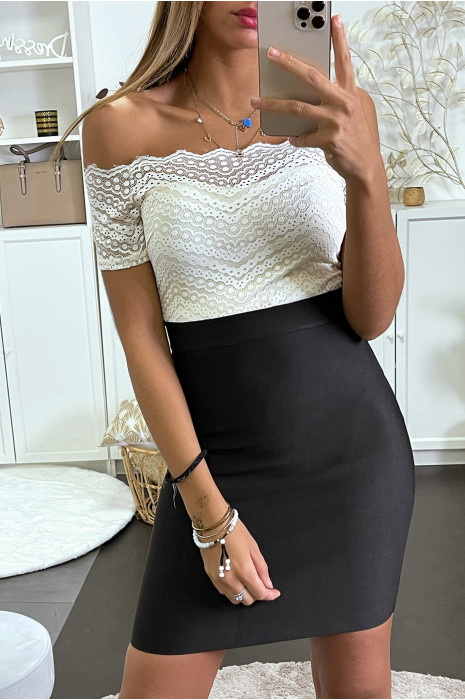 Robe tube beige bi matière à col bardot en dentelle - 2