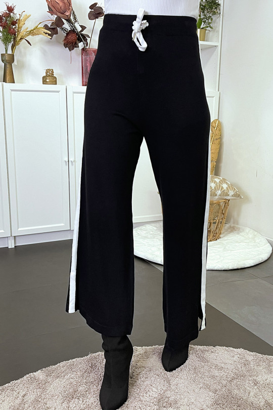 Black fluid palazzo pants with white band - 5