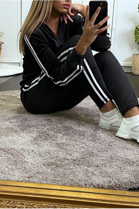 Ensemble jogging noir  avec bande sur les cotés - 3