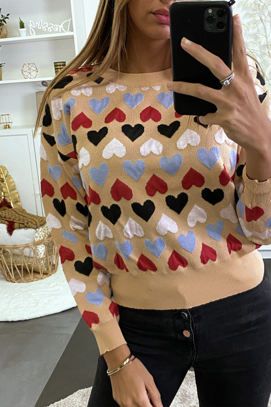 Beige cropped sweater with hearts pattern - 4