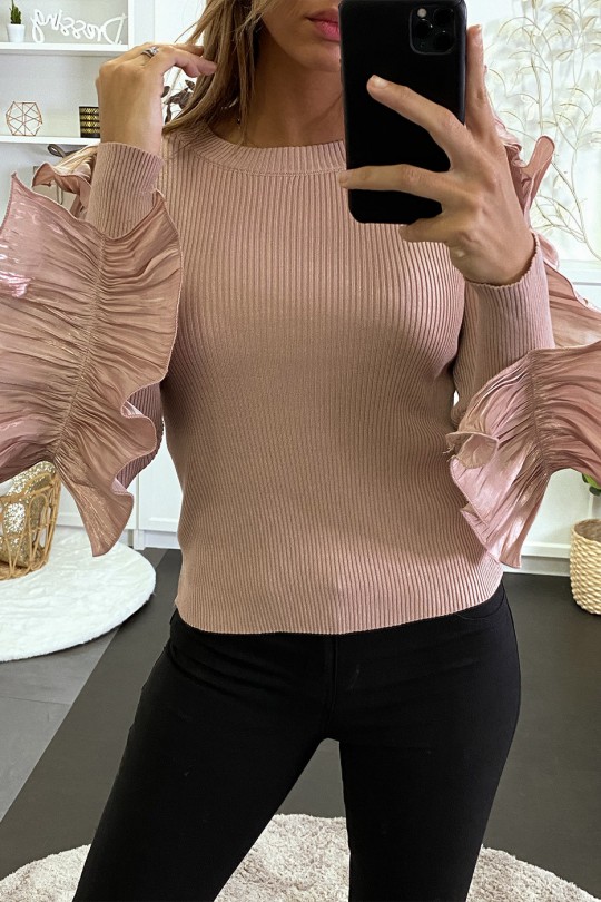 Pink ribbed sweater with ruffle on the sleeves - 8