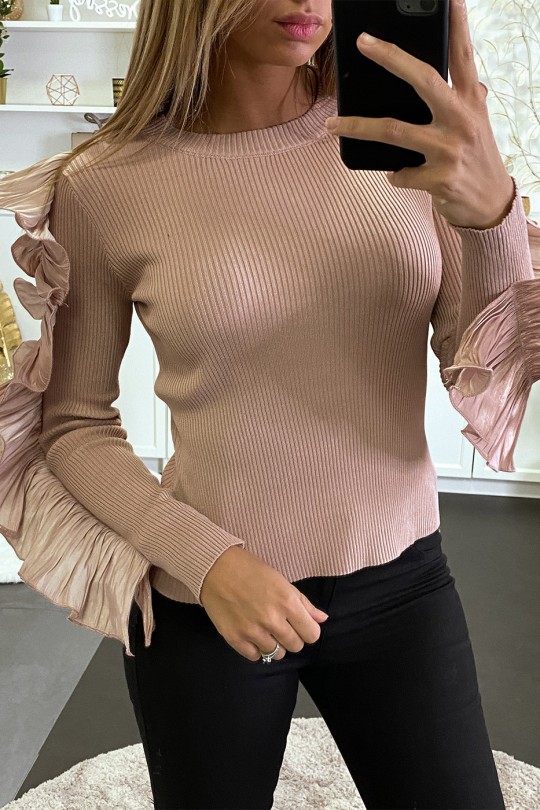 Pink ribbed sweater with ruffle on the sleeves - 6