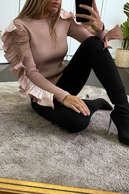 Pink ribbed sweater with ruffle on the sleeves - 9