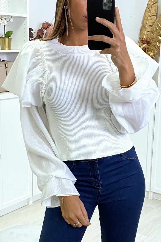 Pull noir côtelé à manches en tulle bouffantes Pull noir côtelé à manches en tulle bouffantes