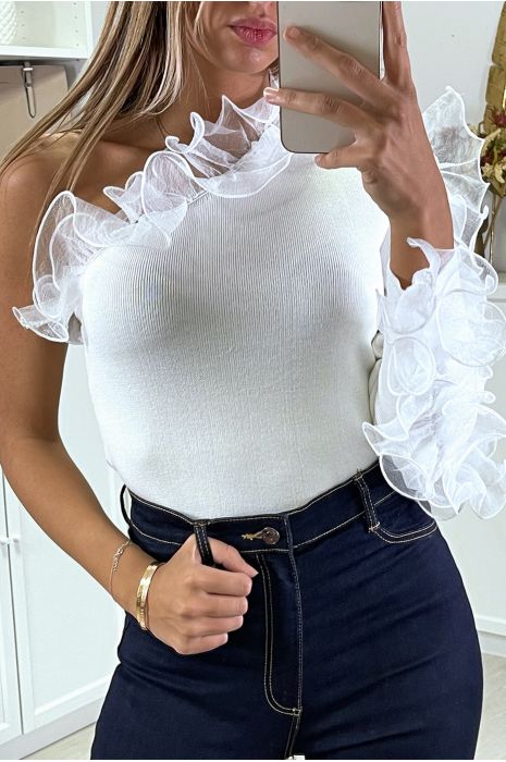 White ribbed one-sleeve ruffle sweater - 5
