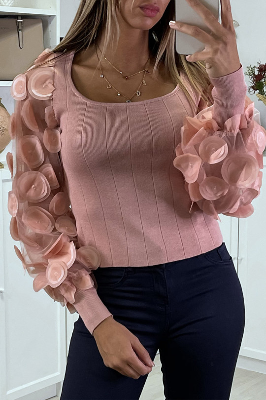 Pink ribbed sweater with tulle and petal sleeve - 4