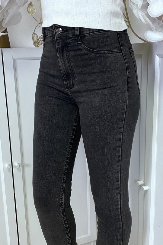 Vervaagde zwarte slimfit jeans met achterzakken - 5