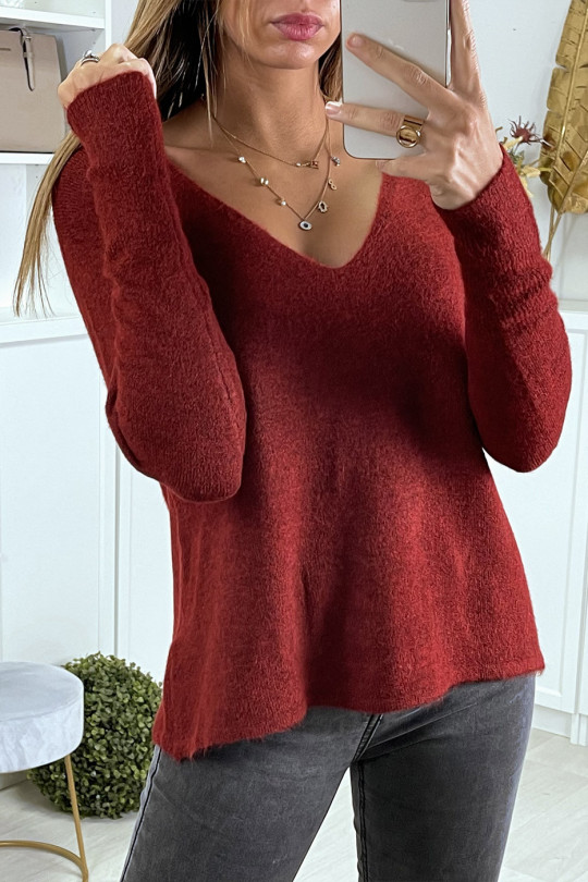 Falling and very soft sweater in burgundy V-neck with braid on the back - 5