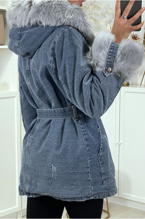 Veste en jean bleu longue à fausse fourrure beige et capuche - 7