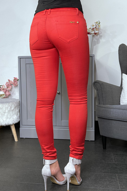 Red slim jeans with gold button - 2