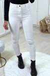 White high waist slim jeans