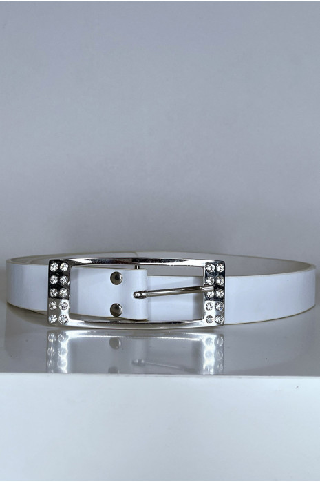 Women's belt in white with rectangle buckle decorated with rhinestones - 1