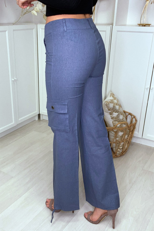 Pantalon cargo bleu facon lin avec poches - 1