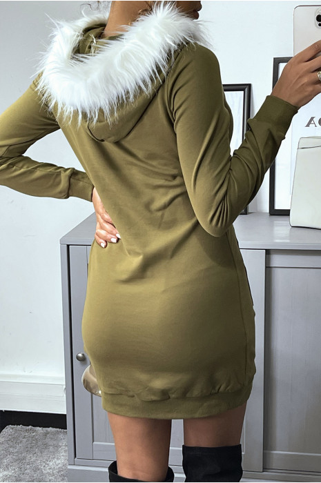 robe pull avec manche fourrure