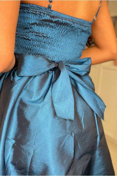 Robe de coktail verte avec plis et volant - 6