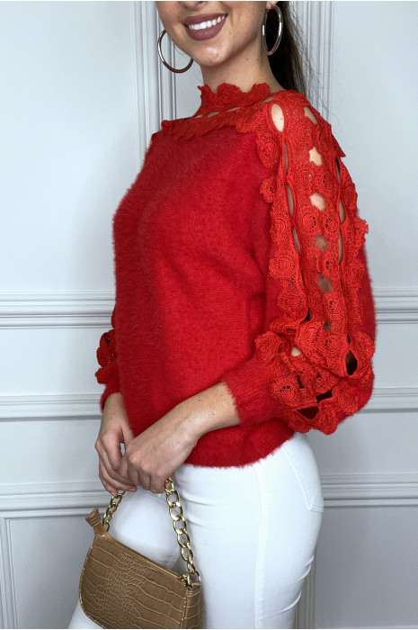 Pull rouge duveteux à dentelle - 1