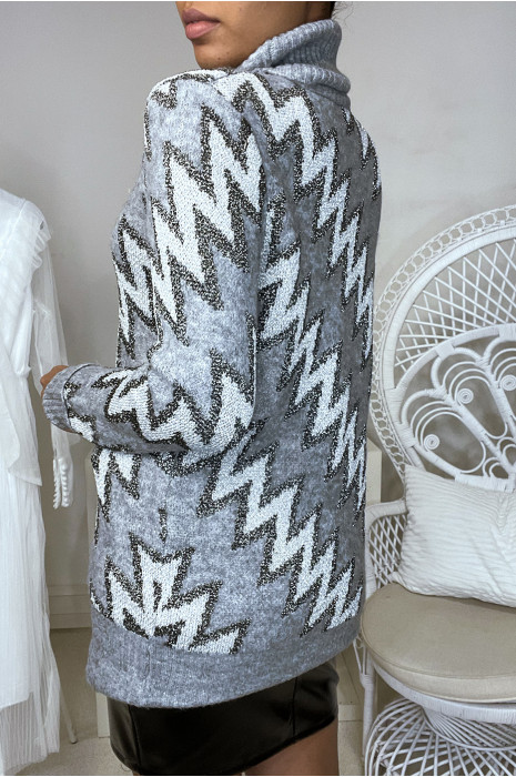 Long gray sweater with rolled co and shiny zigzag pattern - 2