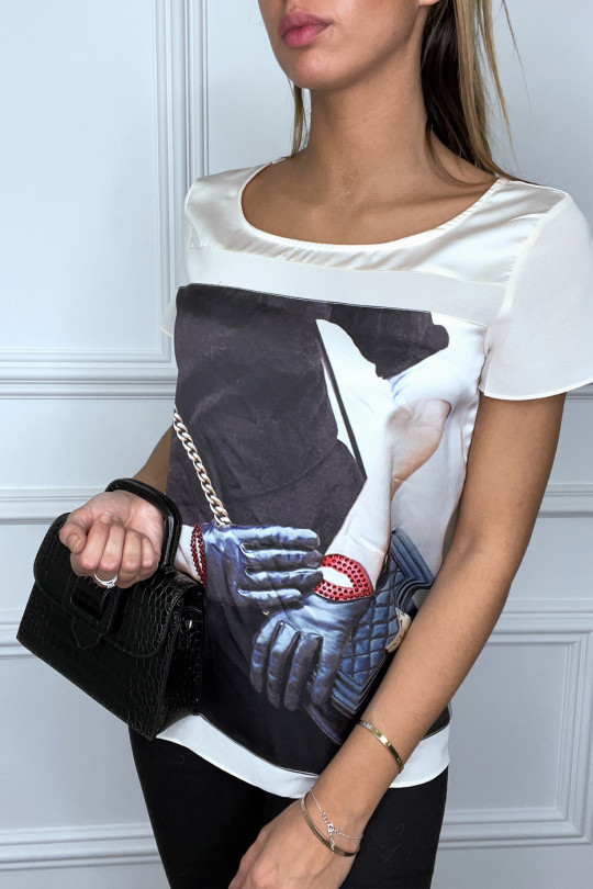 Asymmetric black satin t-shirt with fashion logo Asymmetric black satin t-shirt with fashion logo
