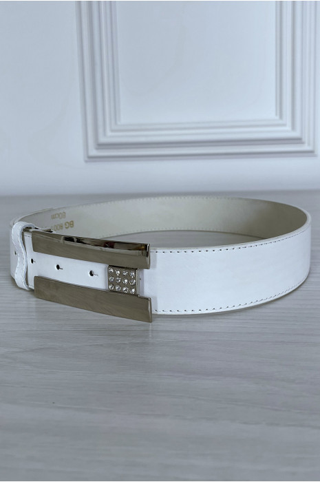White faux leather belt with silver buckle with rhinestones - 4