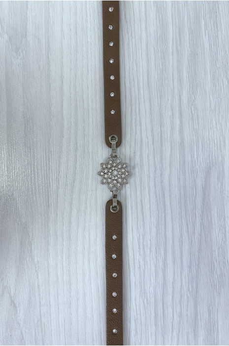 Ceinture marron avec chêne et accessoire papillon en strass - 2