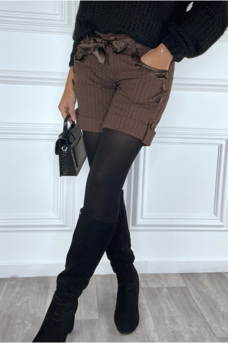 Short à rayure marron avec boutons et ceinture en satin - 3