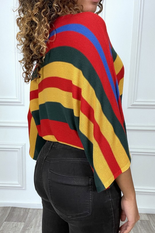 Haut rayé rouge en maille manches chauve souris Haut rayé rouge en maille manches chauve souris
