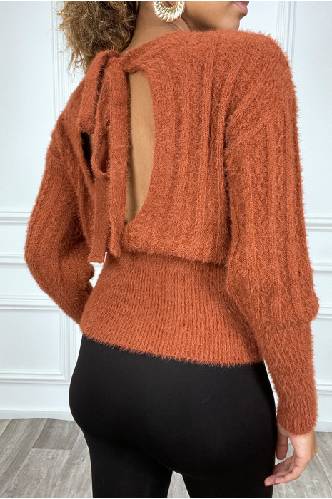 Pull cognac très doux avec dos nu et noeud. Joli pull femme - 2