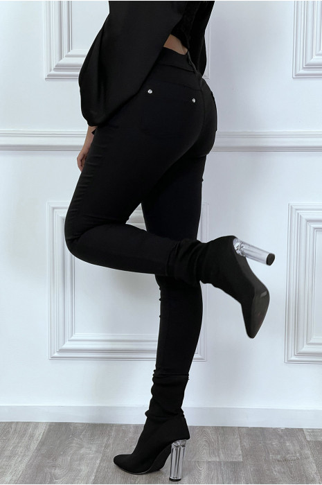 Pantalon slim noir avec poches et boutons avec faux diamant - 4