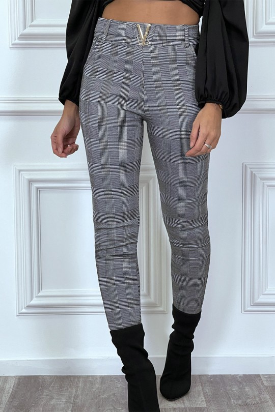 Pantalon Slim gris à carreaux avec accessoire V à la ceinture - 4